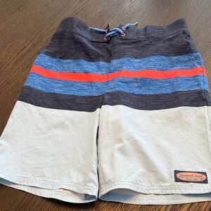 Vineyard Vines - boys Performance Shorts - Size L - Swim - Surf - Boarding